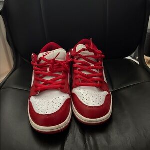 Nike Dunk Low SB ‘St. John’s’